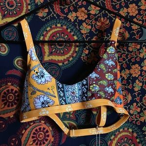 ZAFUL Bikini Top NWT